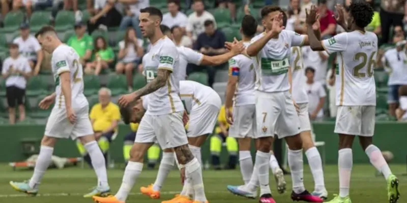 Đánh giá phong độ trước trận Elche vs Rayo Vallecano 0h30 ngày 22/12/2025